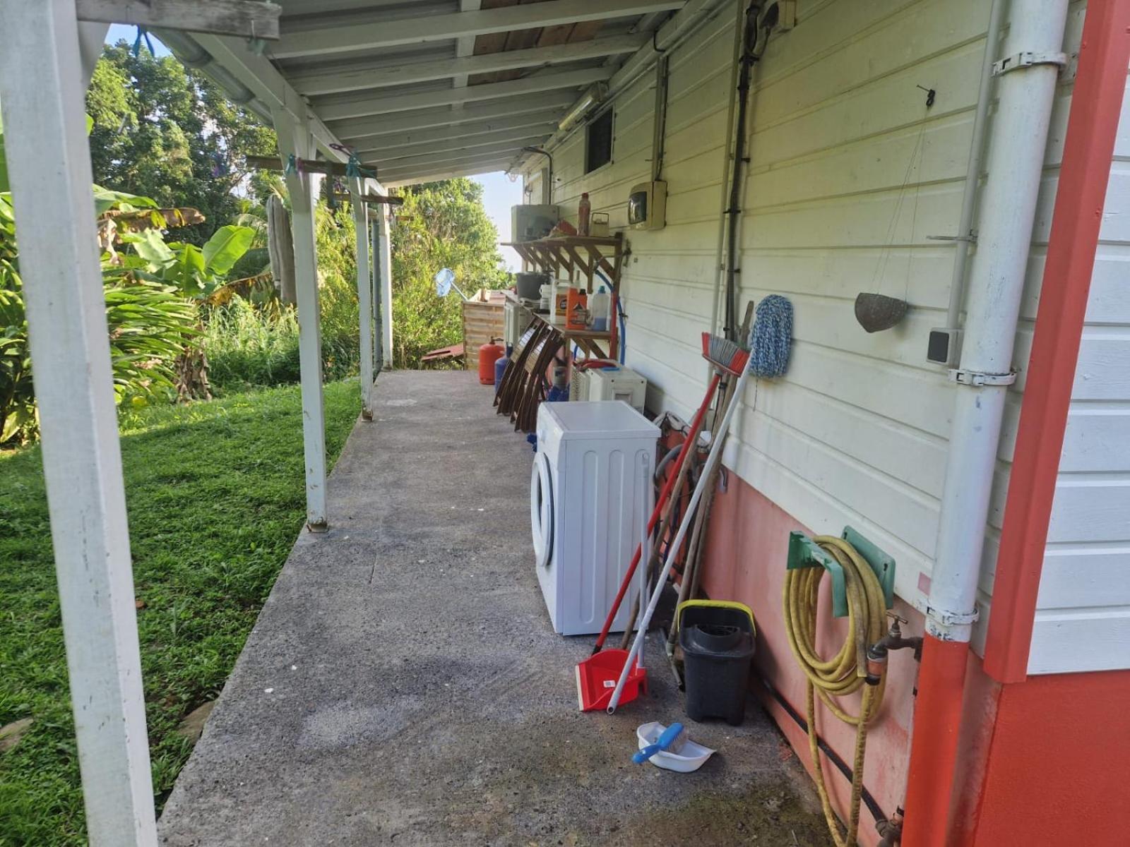 Bungalows Corail, F3 Avec Piscine A Sainte Luce Exterior foto